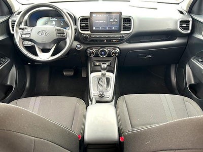 2025 Hyundai VENUE SEL IVT