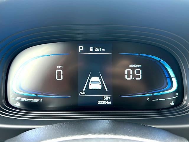 2025 Hyundai VENUE SEL IVT