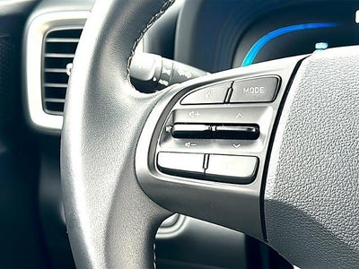 2025 Hyundai VENUE SEL IVT