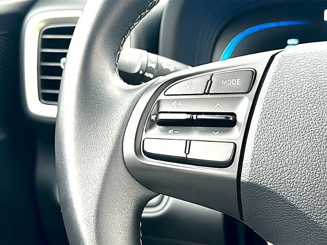 2025 Hyundai VENUE SEL IVT
