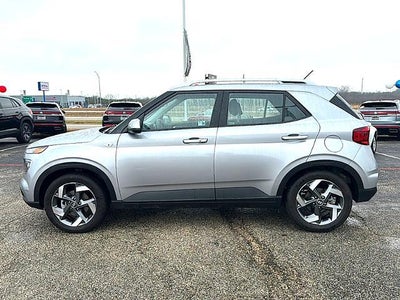 2025 Hyundai VENUE SEL IVT