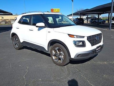 2025 Hyundai VENUE SEL IVT
