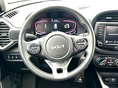 2024 Kia Soul LX IVT