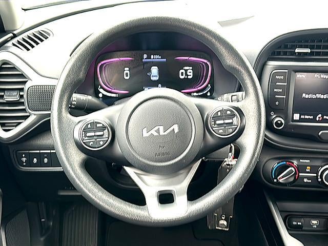 2024 Kia Soul LX IVT