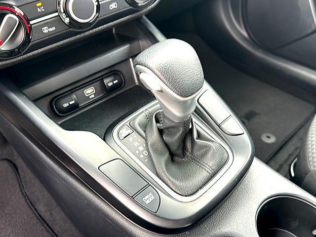 2024 Kia Soul LX IVT