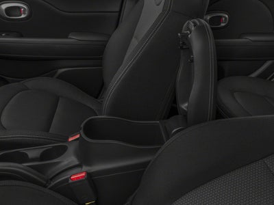 2017 Kia Soul + Auto
