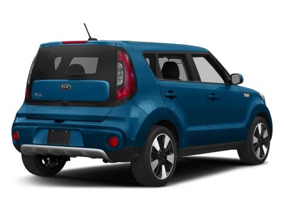 2017 Kia Soul + Auto