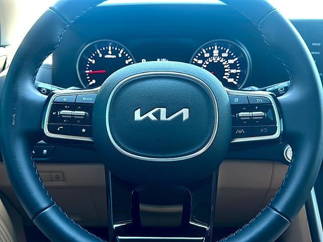 2024 Kia Carnival LX FWD