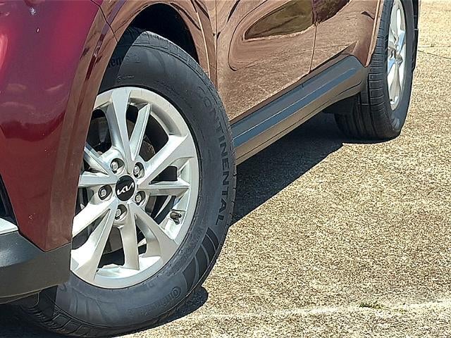 2024 Kia Carnival LX FWD