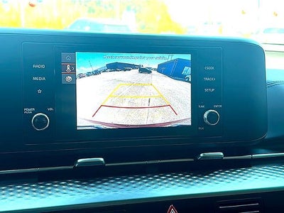 2024 Kia Carnival LX FWD