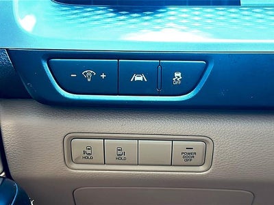 2024 Kia Carnival LX FWD