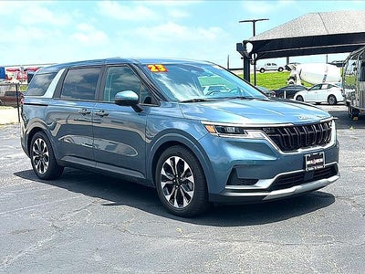 2023 Kia Carnival EX FWD