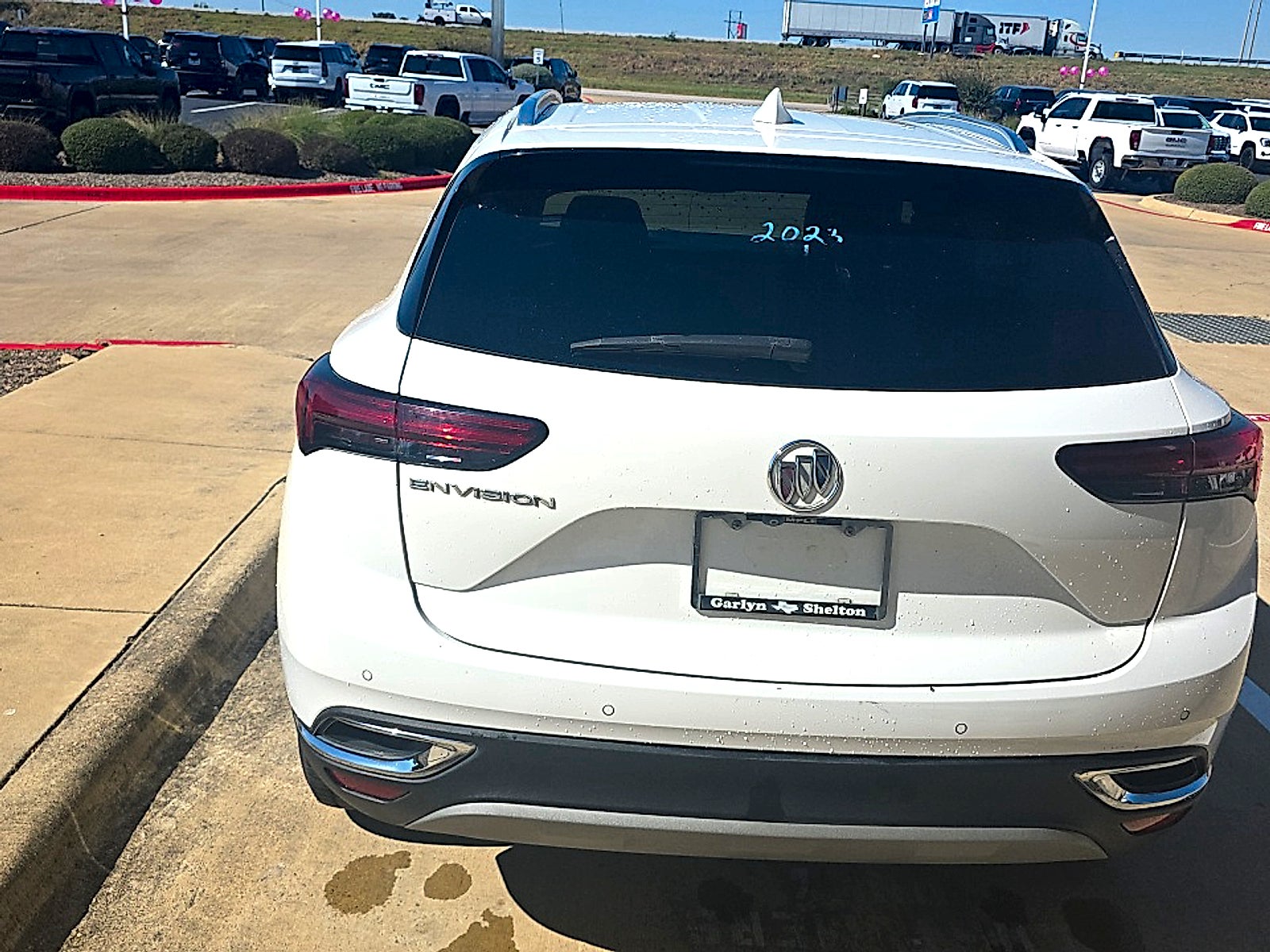 2023 Buick Envision Essence FWD