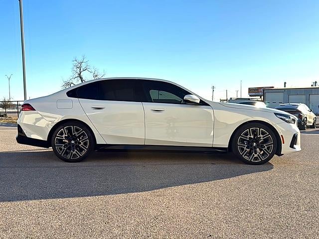 2024 BMW 530i Sedan