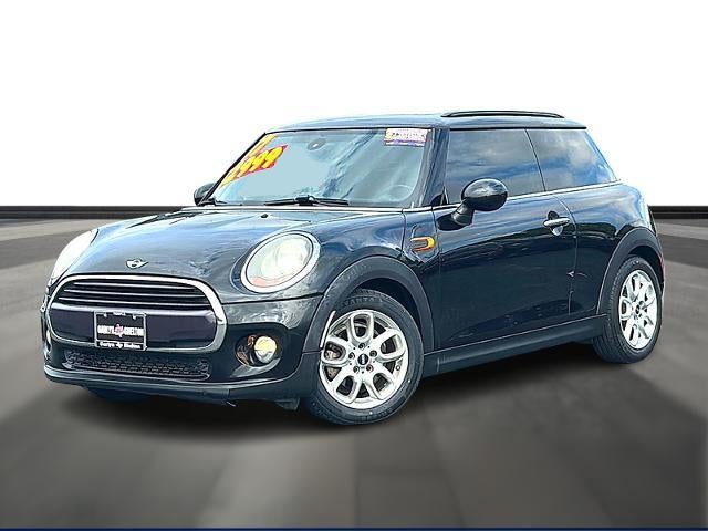 2017 MINI Cooper -'s photo
