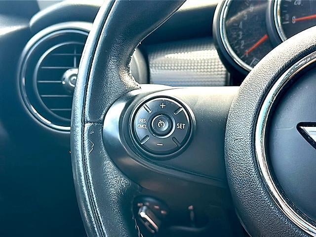 2017 MINI Cooper Hardtop 2 Door Cooper