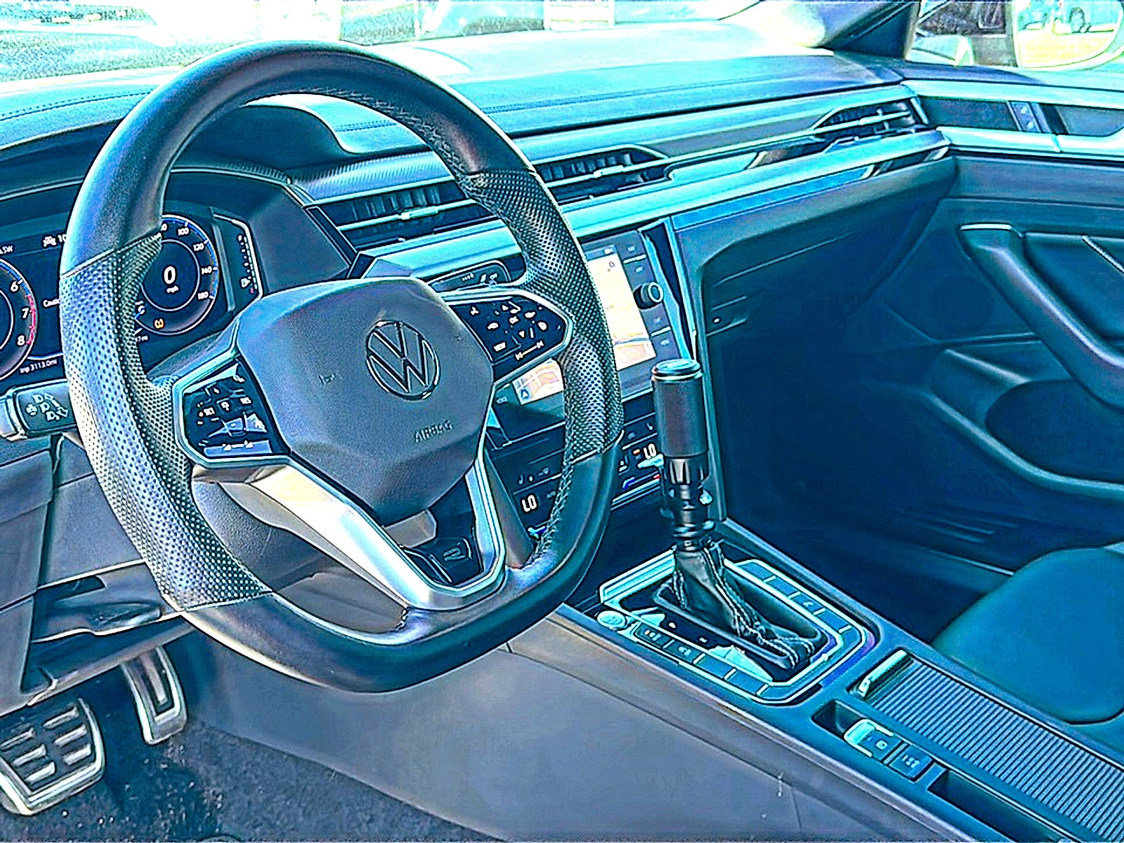 2023 Volkswagen Arteon 2.0T SE R-Line