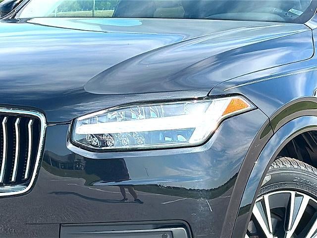 2022 Volvo XC90 T5 FWD Momentum 7P