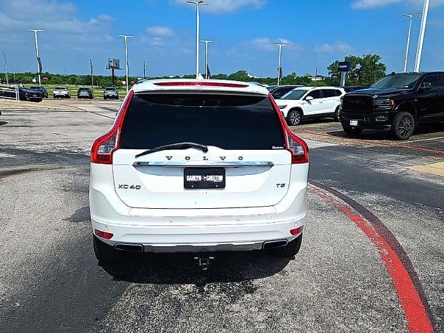 2015 Volvo XC60 2015.5 FWD 4dr T5 Drive-E Platinum