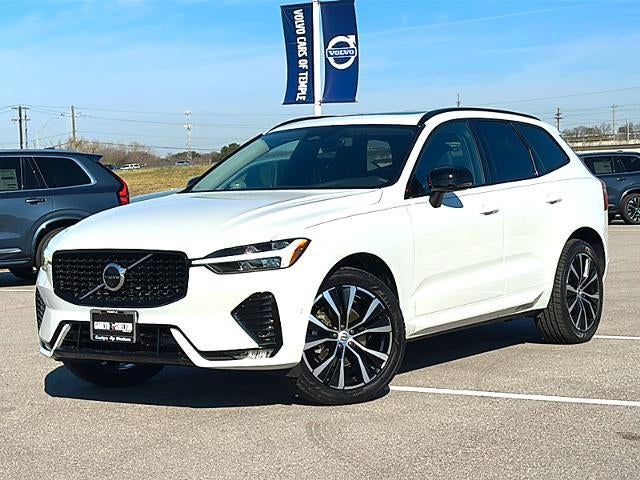 2023 Volvo XC60 B5 AWD Plus Dark Theme