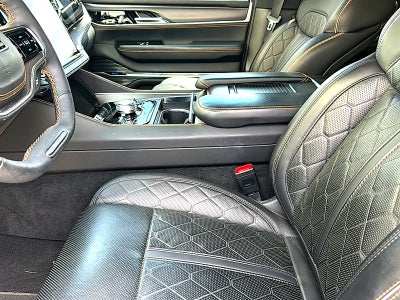 2023 Jeep Grand Wagoneer Series III Obsidian