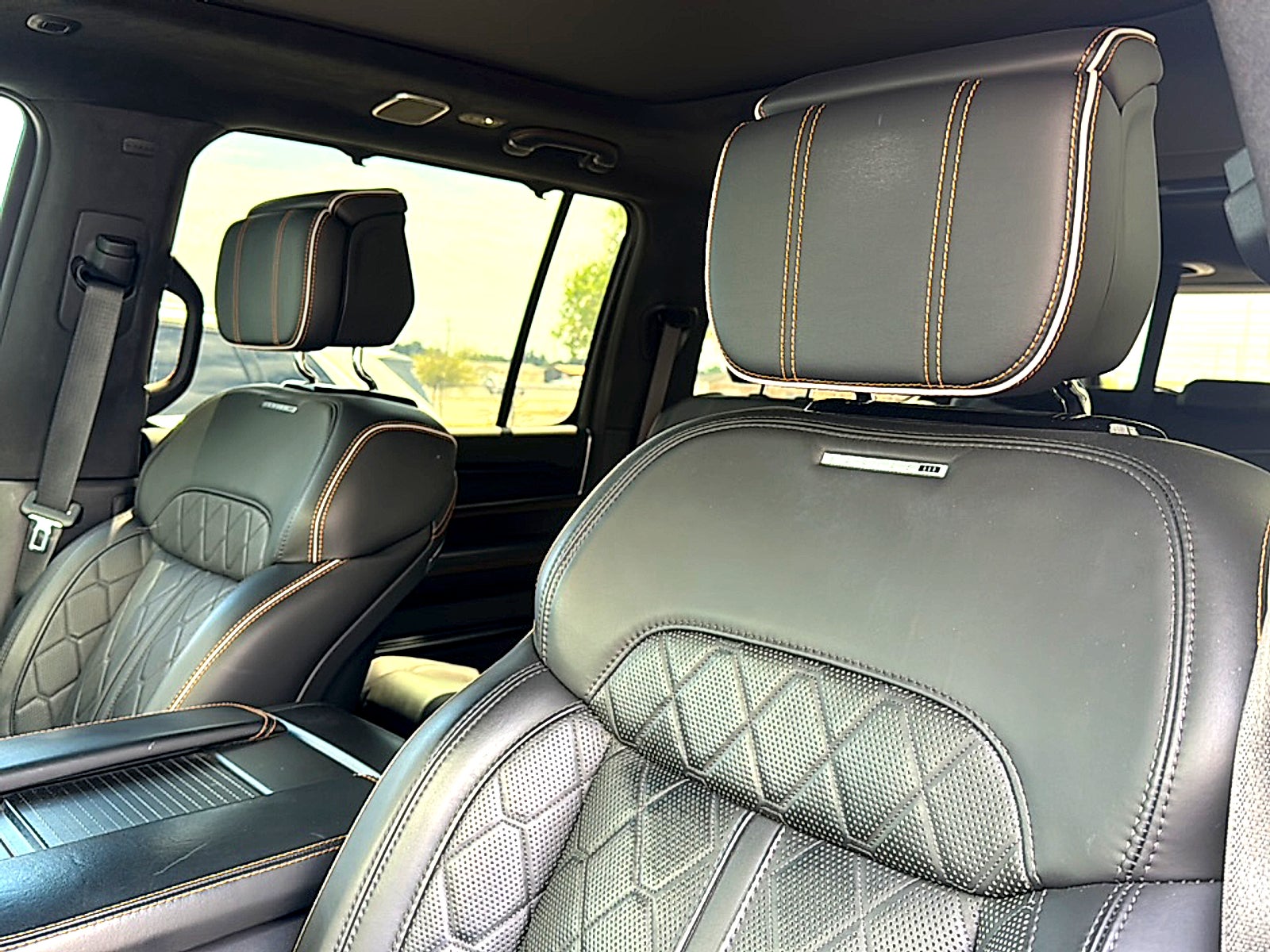 2023 Jeep Grand Wagoneer Series III Obsidian