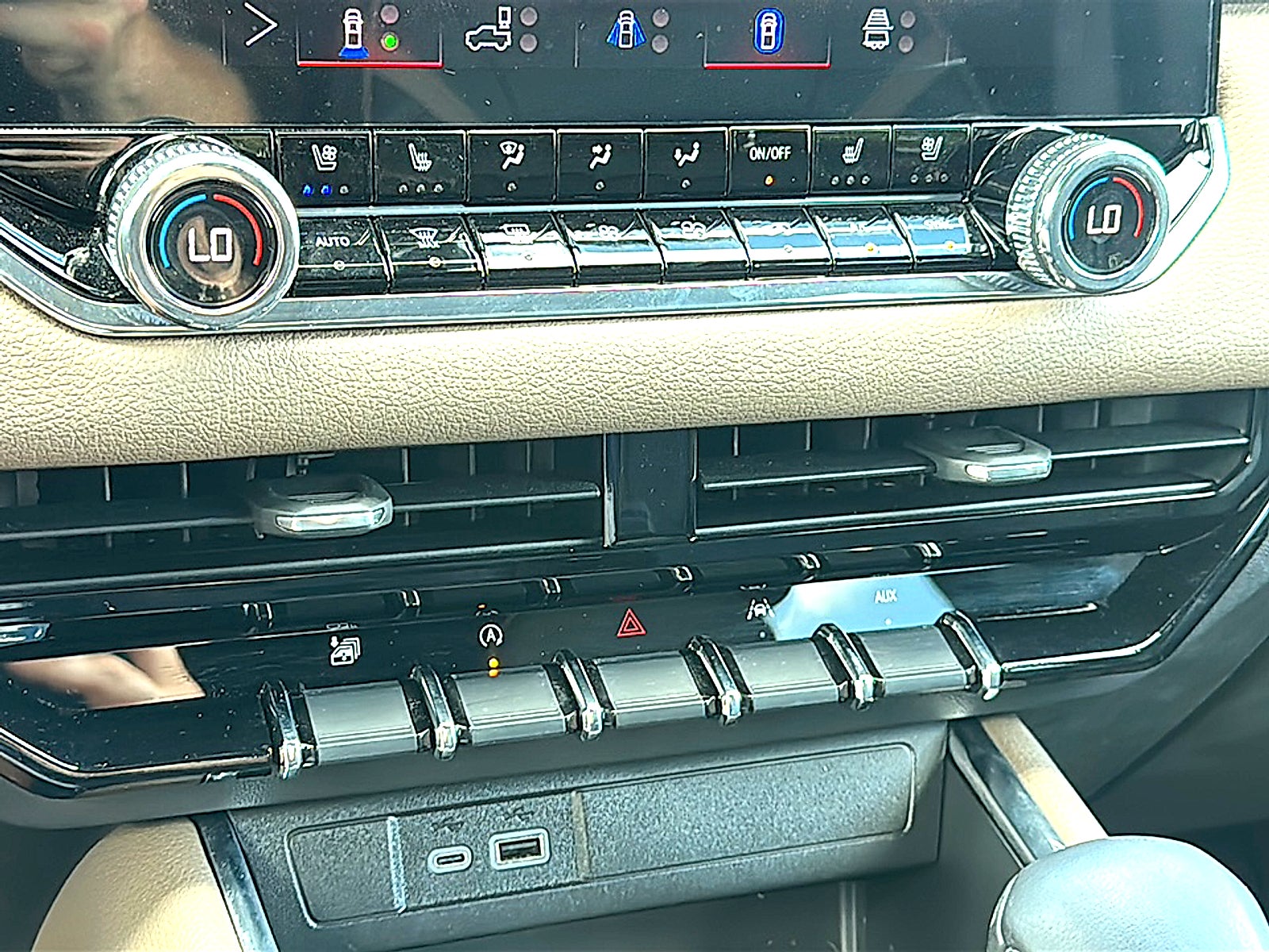 2024 GMC Canyon 4WD Denali