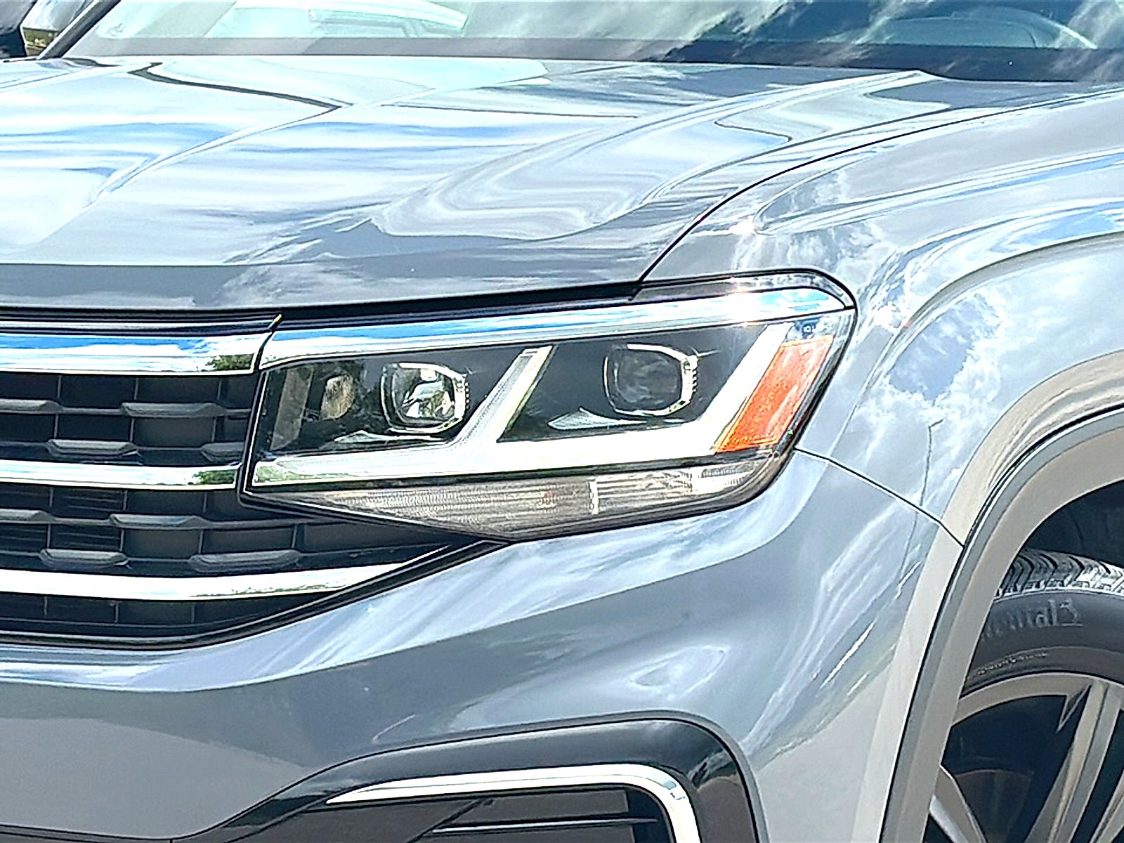 2021 Volkswagen Atlas Cross Sport 3.6L V6 SE w/Technology R-Line