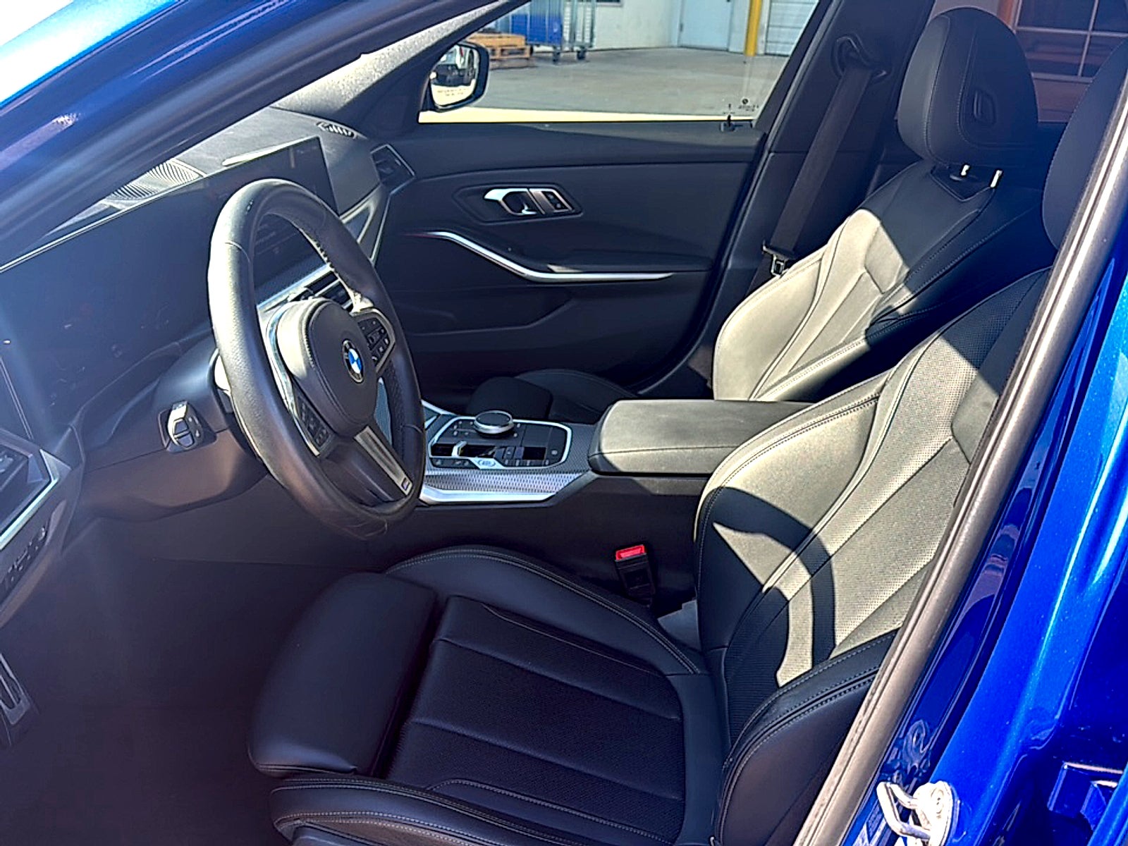 2023 BMW 3 Series 330i