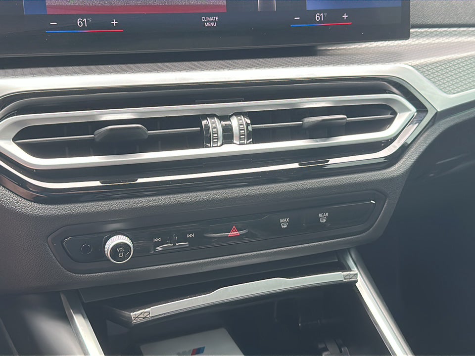 2023 BMW 3 Series 330i