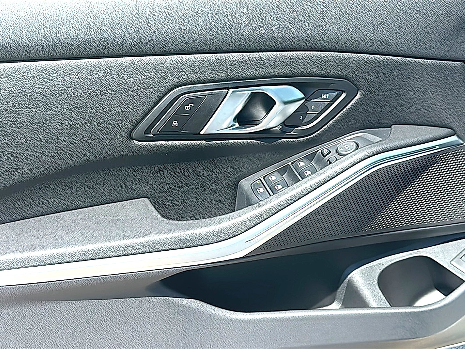 2024 BMW 3 Series 330i