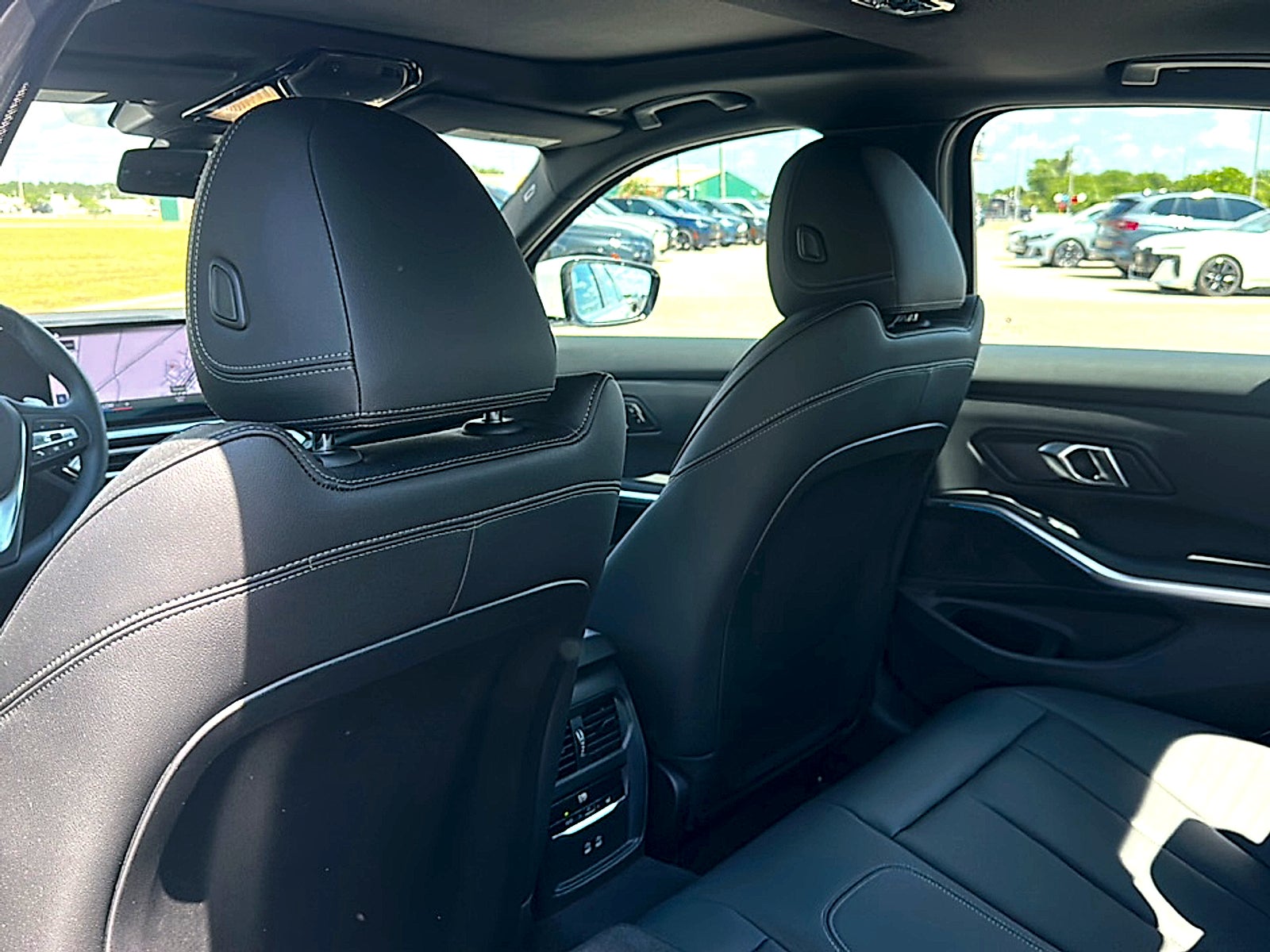 2024 BMW 3 Series 330i