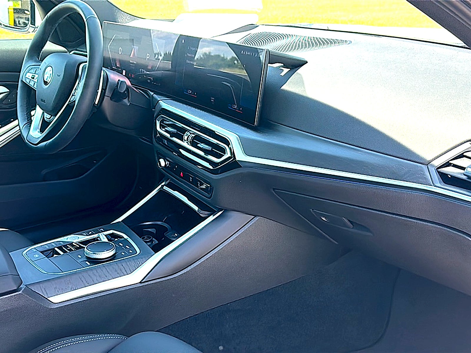 2024 BMW 3 Series 330i