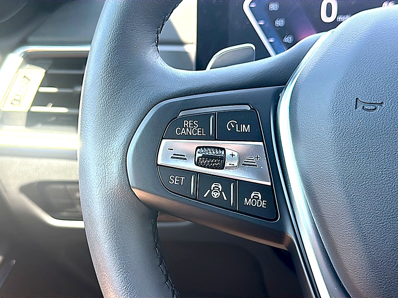 2024 BMW 3 Series 330i