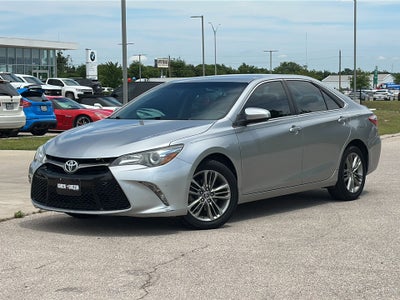 2016 Toyota Camry SE