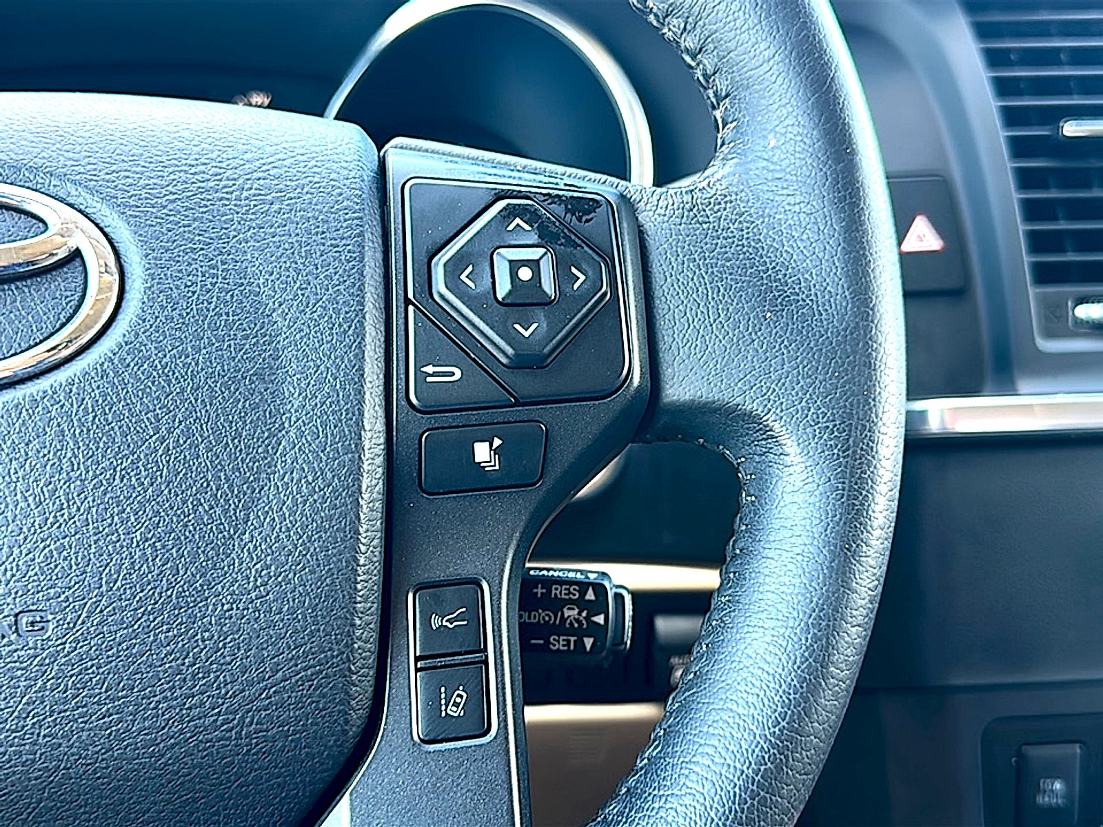 2020 Toyota Sequoia Platinum