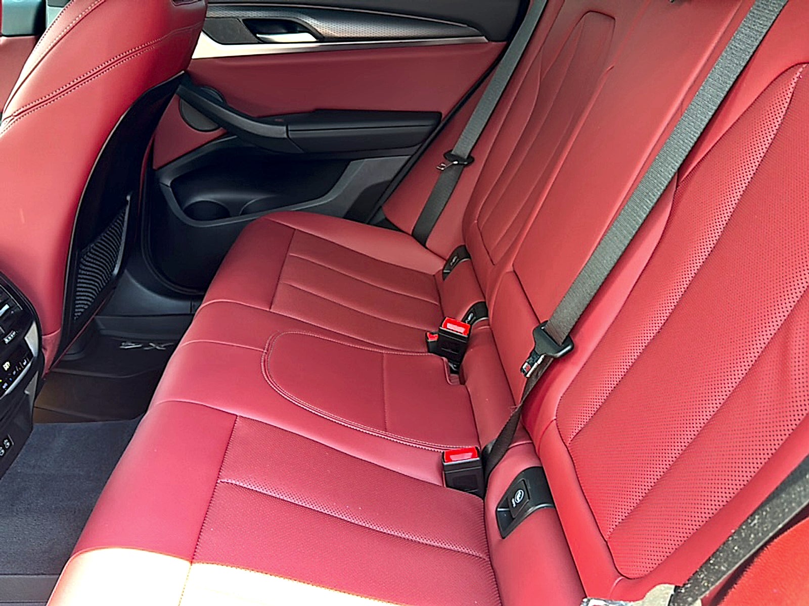 2024 BMW X4 xDrive30i