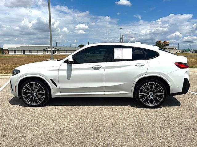2024 BMW X4 xDrive30i