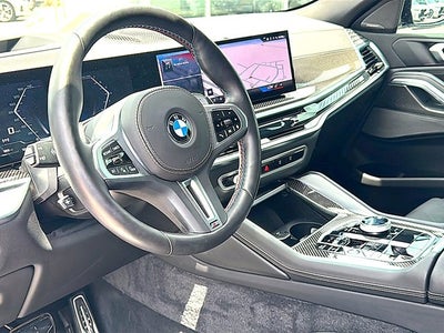 2025 BMW X6 M60i