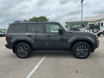 2024 Toyota Land Cruiser 4WD (Natl)