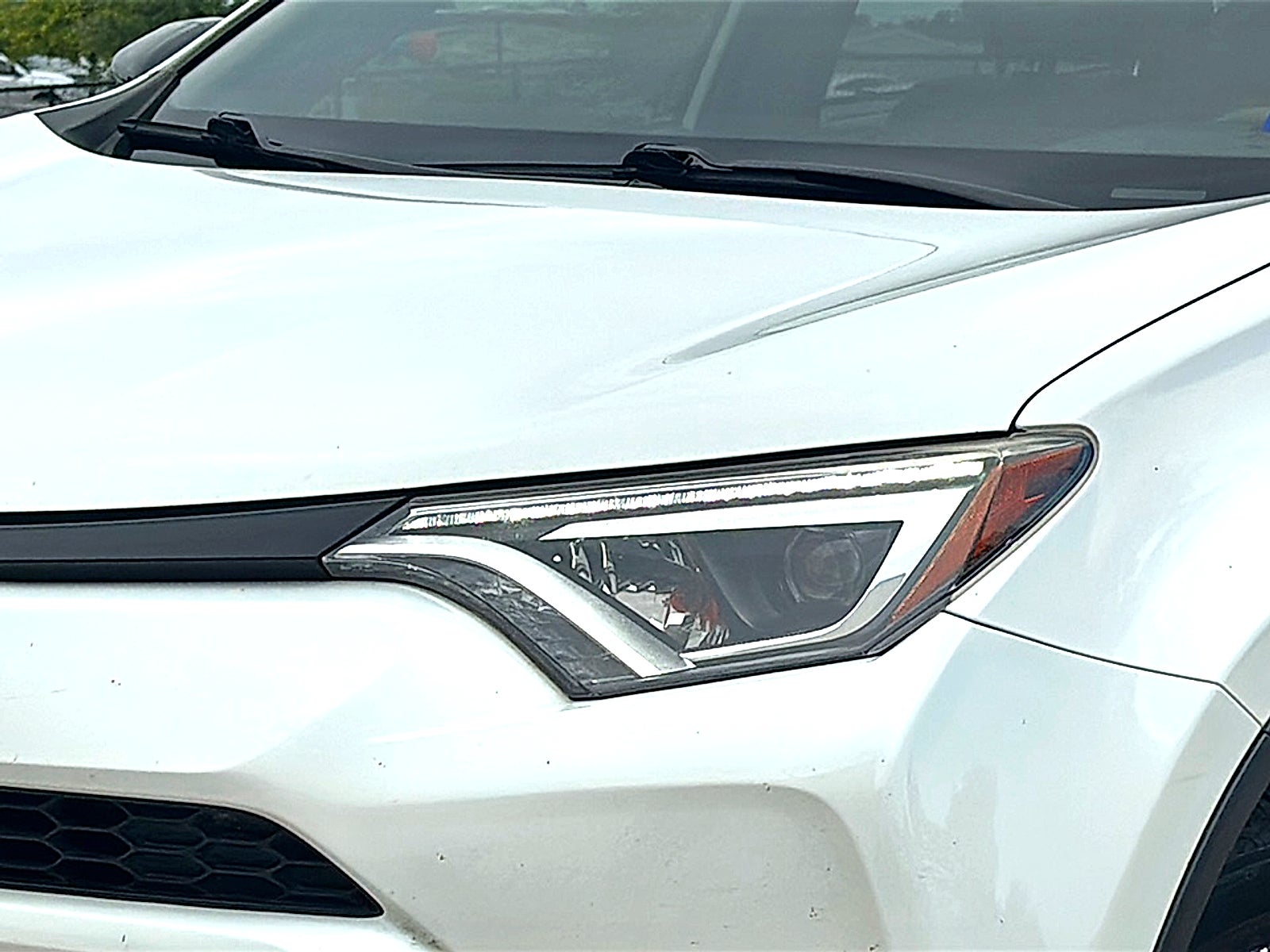 2018 Toyota RAV4 SE