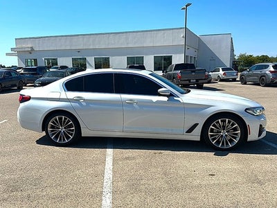 2023 BMW 5 Series 530i