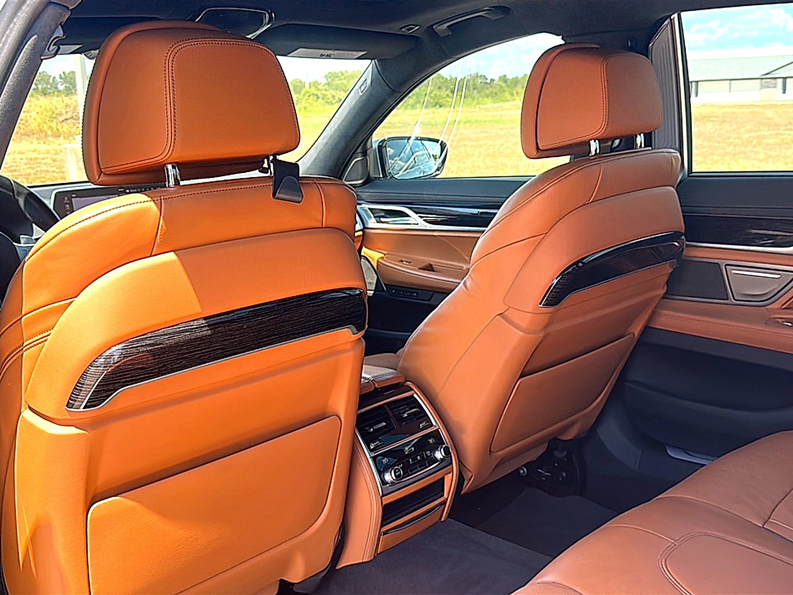 2022 BMW 7 Series 740i