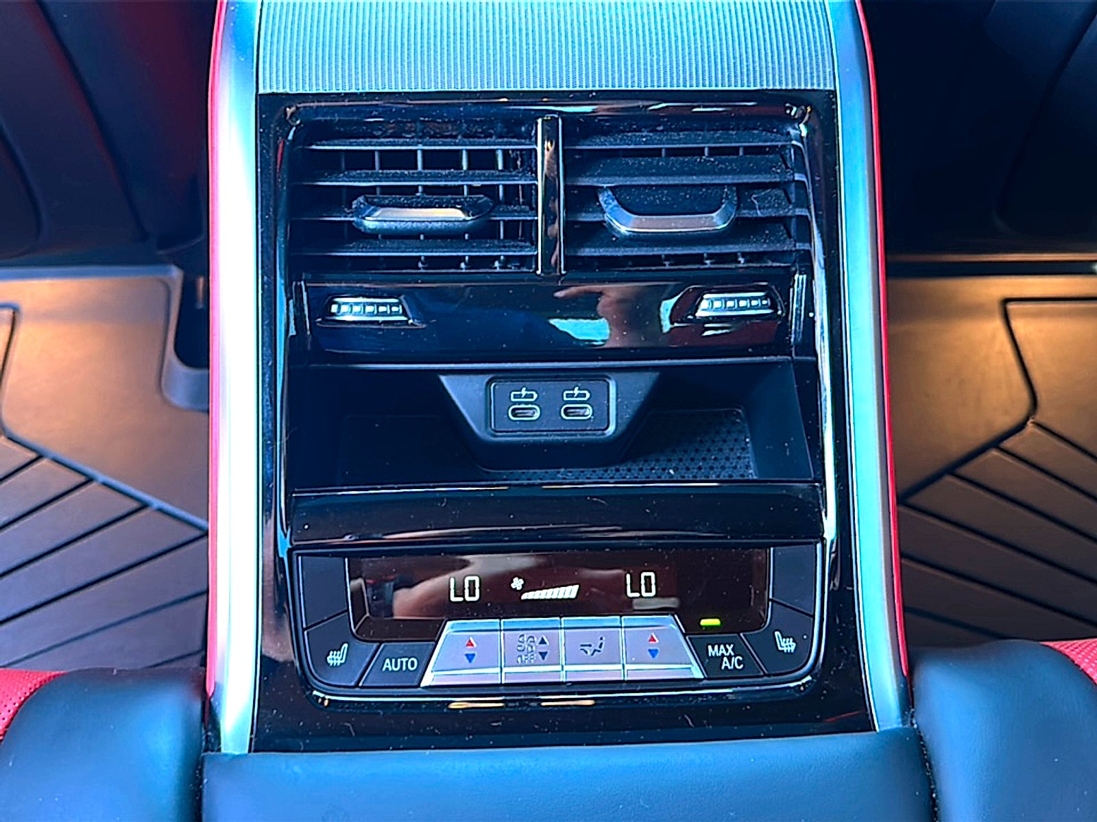 2024 BMW 8 Series 840i