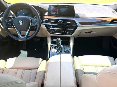 2020 BMW 5 Series 530i