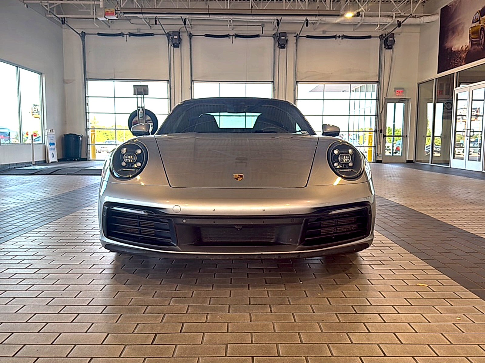 2021 Porsche 911 Carrera